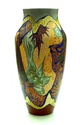 Kapitale aardewerk Unica vaas met abstracte polychrome decoratie ontwerp beschildering Henri Breetvelt 1916-'23 uitvoering Plateelbakkerij Zuid-Holland / Gouda 
