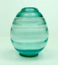 Meerblauw glazen Serica vaas no.32 met tincraquelé ontwerp A.D.Copier 1931 uitvoering Glasfabriek Leerdam 
