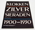  Boek soft cover Klokken zilver sieraden 1900-1930 auteur Herman Domisse 1976 