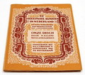  Book soft cover from the series Toegepaste Kunsten in Nederland Onze Disch author Harm Ellens 1926 
