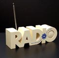  Wit kunststof batterij radio Tros Radio ontwerp uitvoering onbekend ca.1970 