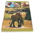  Walt Disney's Wonderen Der Reuzendieren published by Amsterdam Boek the Netherlands ca.1975 