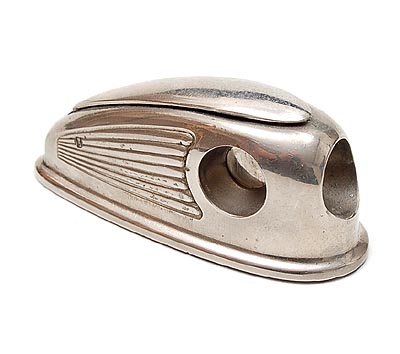 Chromium plated cigar-cutter designer unknown executed by Hoechst / Germany ca.1935 
