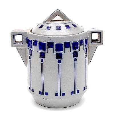 Stoneware lidded box with blue geometrical decoration design attributed to Peter Behrens ca 1905 executed by Simon Peter Gerz Höhr / Germany 