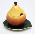 Earthenware apple on pear -dish executed by Carlton Ware / England ca.1935 