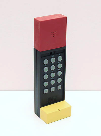 Telephone Enorme design Ettore Sottsass 1986 Orginal box unused Part of the permanent collection at the New York Museum of Modern Art Moma 