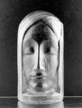 Persglazen masker in heldere uitvoering ontwerp C.C.van Asch van Wijck 1900-1932 1929 uitvoering Leerdam 