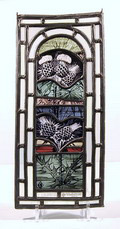 VERKOCHT IN AFTERSALE Glas-in-loodraampje met distel motieven ontwerp uitvoering Jan Schouten ca.1910 Jan Schouten is oprichter van het Atelier van Gebrand Glas t Prinsenhof in Het Prinsenhof Samen met Adolf le Comte heeft Schouten een belangrijke rol gespeeld bij de totstandkoming van het Museum Lambert van Meerten Enkele van de glas-in-lood ramen aldaar zijn door Jan Schouten uitgevoerd naar ontwerp van Adolf le Comte 