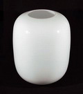 SOLD IN AFTERSALE White vase Jurmo design Timo Sarpaneva 1978 executed by Iittala / Finland 