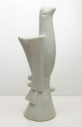 Abstract figuratief aardewerk sculptuur met gecraqueleerd glazuur Oiseau ontwerp Gustav Miklos Polen ca.1925 uitvoering onbekend 