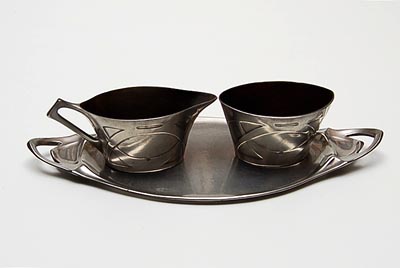  Pewter serving-dish with milkjug and sugar-basin with stylized decoration design Gebrüder Bing executed by Bingit / Germany 1904-'05 