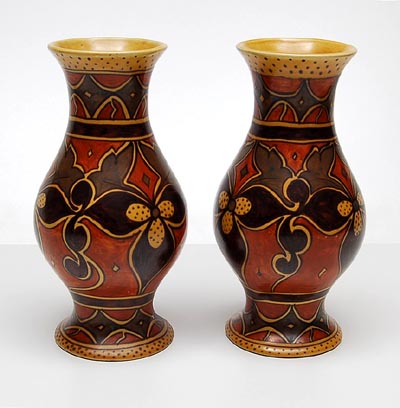  Set of earthenware Chameleon Art Deco vases executed by Clews Co Turnstall / England ca.1930 