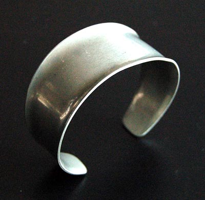  Pewter bracelet design executed by Jörgen Jensen 1895-1966 Denmark ca.1950 