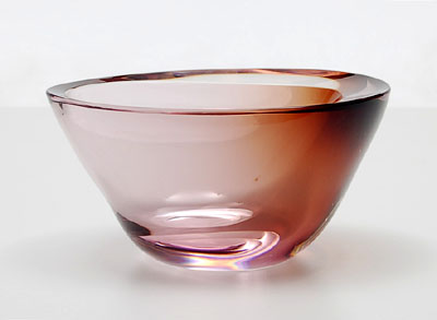  Heavy glass bowl design Vicke Lindstrand 1959 executed by Kosta / Sweden 
