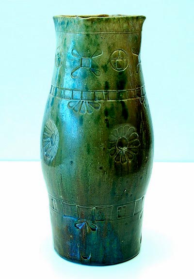  Earthenware vase with relief decoration design executed by W.C.Brouwer October ca.'05 Leiderdorp / the Netherlands 