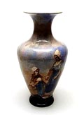  Polychroom geglazuurde aardewerk vaas met decoratie van Scheveningse Vrouwen ontworpen geschilderd door Cornelis de Bruin uitvoering Dortsche Kunstpotterie DKP 1903-'08 