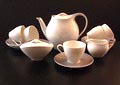  Theeservies Larissa bestaande uit theepot 5 kop schotels suikerpot en melkkan ontwerp A.D.Copier 1952 uitvoering Eschenbach / Duitsland 
