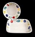  Aardewerk schalen 2x Picknick ontwerp Marianne Westman 1956 uitvoering Rörstrand / Zweden 