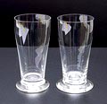  Bierbekers 2x van servies B-glad ontwerp K.P.C.de Bazel 1917 uitvoering Glasfabriek Leerdam 