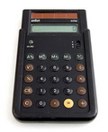  Kunststof rekenmachine op zonne energie Braun control solar ETS 77 ontwerp Dietrich Lubs Dieter Rams 1987 uitvoering Braun / Duitsland 1994 