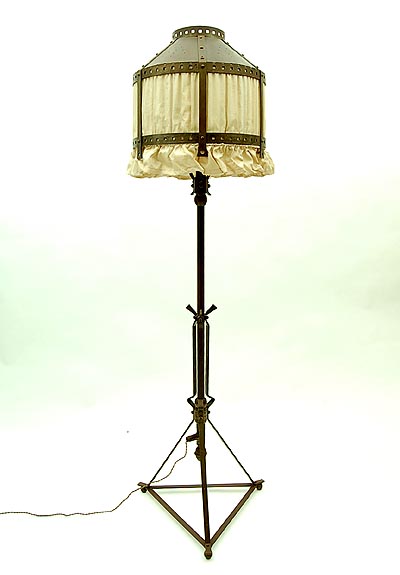 Patinated iron standing lamp with silk shade design Jac.van der Bosch ca.1900 executed for t Binnenhuis / Raadhuisstraat Amsterdam / the Netherlands 