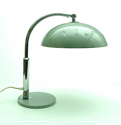 Desk-lamp 144 design H.Th.A Busquet 1932 executed by Hala Zeist / the Netherlands on later date 