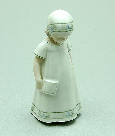 Porcelain sculpture Else design Ingeborg Plockross Irminger 1897-1900 executed by Bing Grøndahl / Denmark 1915-'47 