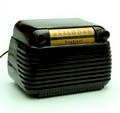 Kunststof radio Sentinel 110 V donker kunststof behuizing uitvoering Sentinel Radio Corp Evanston Illinois / USA 1946 