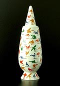  Alessandro Mendini dekselvaas 100 Make-up no.31 met decoratie van Milton Glaser USA 1992 uit de gelimiteerde serie van 100 vazen per decor voor Alessi / made in Germany 
