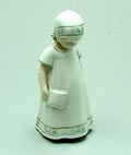 Porseleinen beeldje Else ontwerp Ingeborg Plockross Irminger 1897-1900 uitvoering Bing Grøndahl / Denemarken 1915-'47 