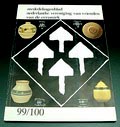 Boek De Vier Paddestoelen en hun sporen vier keramisten uit de jaren twintig en dertig voorwoord J.G Berkhout uitgegeven door Mededelingenblad Nederlandse Vereniging van Vrienden van de Ceramiek 99/100 Den Haag 1980 Nederlandse tekst 