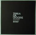  Terra Da Leggere fotograaf Franco Fontana 1e druk uitgave van IKS - Modena Milaan / Italië 1974 tekst door Pier Paolo Preti vormgeving door Silvio Coppola en Pino Tovaglia 