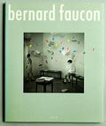  Les Papier qui Volent fotograaf Bernard Faucon 1e druk uitgave van Hazan / Frankrijk 1987 gesigneerd 