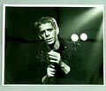 Silver print Lou Reed in Carré 1974 fotograaf Gijsbert Hanekroot 1945 - hierbij het boek Abba...Zappa seventies rock photography 1e druk uitgave van Gijsbert Hanekroot Amsterdam 2008 gesigneerd de foto van Lou Reed is gepubliceerd in muziekkrant Oor latere print 