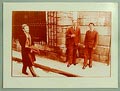  Fotograaf onbekend Gilbert George Red Grooms en Douglas Davis 3x 