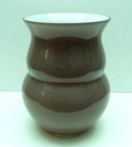 Grijze vaas met blankglazen overlay en witte binnenkant ontwerp uitvoering Barovier Toso Italie ca.1985 