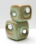 Aardewerk vaas in geometrisch vorm uitvoering Bertoncella Schiavon Vecenza / Italie ca.1970 