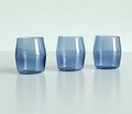 Blauwgrijze glaasjes 3x ontwerp Timo Sarpaneva 1956 uitvoering Iittala / Finland 
