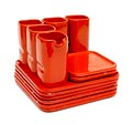  Bruinrood aardewerk serviesdelen ontwerp Ambrogio Pozzi ca.1980 uitvoering Franco Pozzi Ceramica Milaan / Italië Maten Ontbijtbordjes 6x 19,3 x 19,3 cm drie met chips Schoteltjes 2x 11,9 x 11,9 cm één met chips Kopjes 4x hoog 10,2 cm Melkkannetje 1x hoog 10,2 cm 