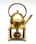  Messing ketel op comfoor met pitriet afgewerkt handvat ontwerp uitvoering onbekend ca.1930 