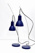  Twee bureaulampen Lenza hengel ontwerp Arch Caprioglio uitvoering Tecnika Lumen Italië ca.1970 