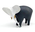  Gestileerd porseleinen beeldje van Olifant ontwerp Jaroslav Jezek 1960 uitvoering Royal Dux Bohemen 
