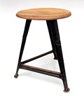  Een Bauhaus krukje geperst metalen onderstel met plywood zitting uitvoering Rowag / Mettingen Duitsland ca.1920 