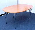  Tafel Superellips B-4 ontwerp Piet Hein 1968 co-design Bruno Mathsson Arne Jacobsen uitvoering Fritz Hansen / Denemarken 1992 