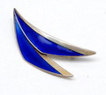 Blauw geëmailleerde zilveren broche ontwerp Willy Winnaess ca.1955 uitvoering David Anderson / Noorwegen 