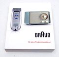 Boek Braun 50 Jahre Produktinnovationen uitgegeven door DuMont Köln / Duitsland 2005 Duitse tekst 