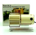 Kunststof bureau ventilator HL-70 op transparante voet ontwerp Reinhold Weiss / Jürgen Greubel 1971 uitvoering Braun / Duitsland in originele verpakking 