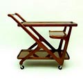 Houten theetafeltje op zwenkwielen met glazen bovenblad en los dienblaadje ontwerp toegeschreven aan Cesare Lacca voor Cassina / Italy ca.1950 