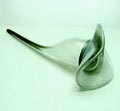 Glazen object in de vorm van een bloem ontwerp uitvoering Willem Heesen uitgevoerd in de Oude Horn / Acqouy 1987 