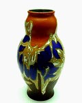Aardewerk Unica vaas met polychrome florale decoratie ontwerp beschildering Henri Breetvelt 1916-'23 uitvoering Plateelbakkerij Zuid-Holland / Gouda 